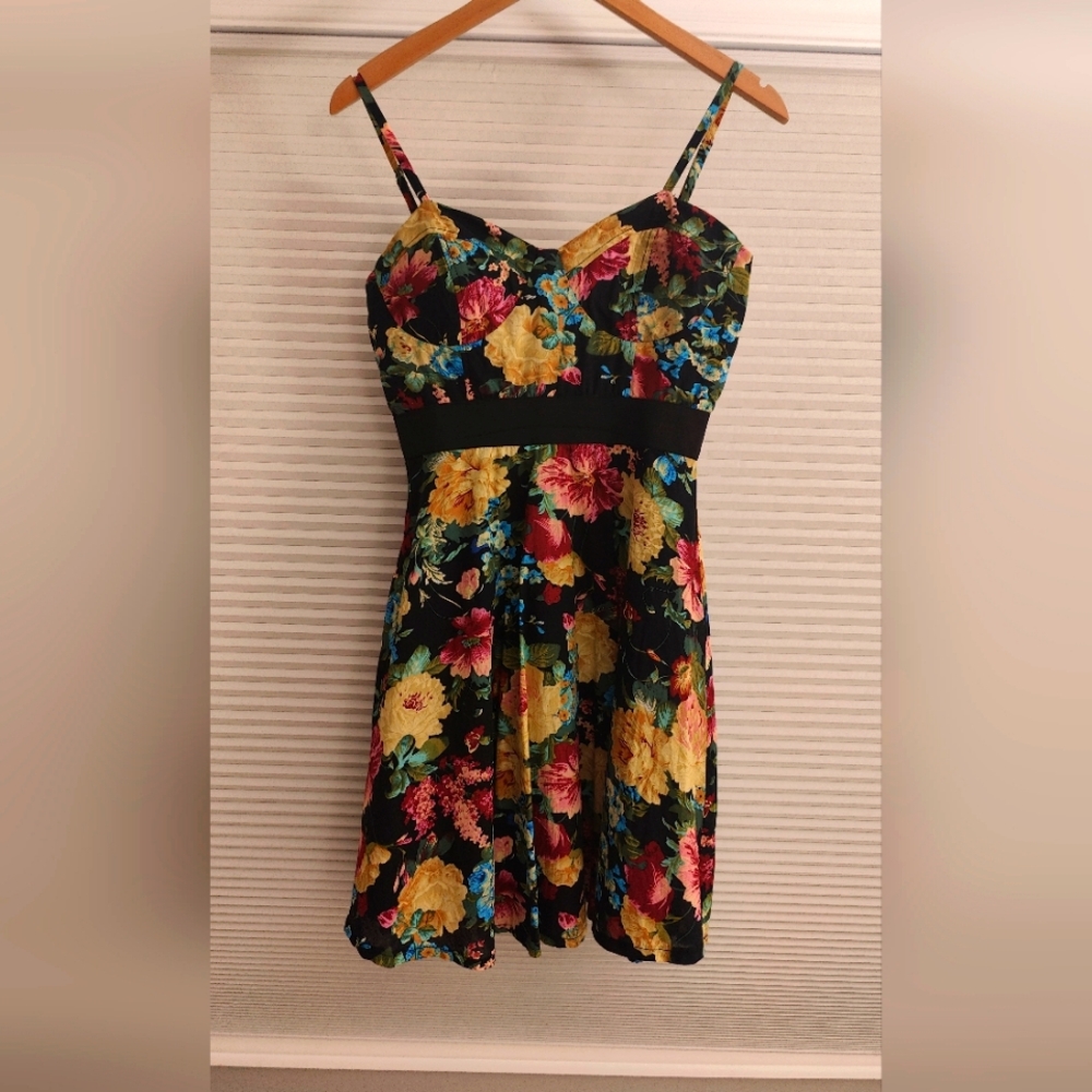 Floral print mini dress